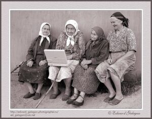 origins technology women laptop